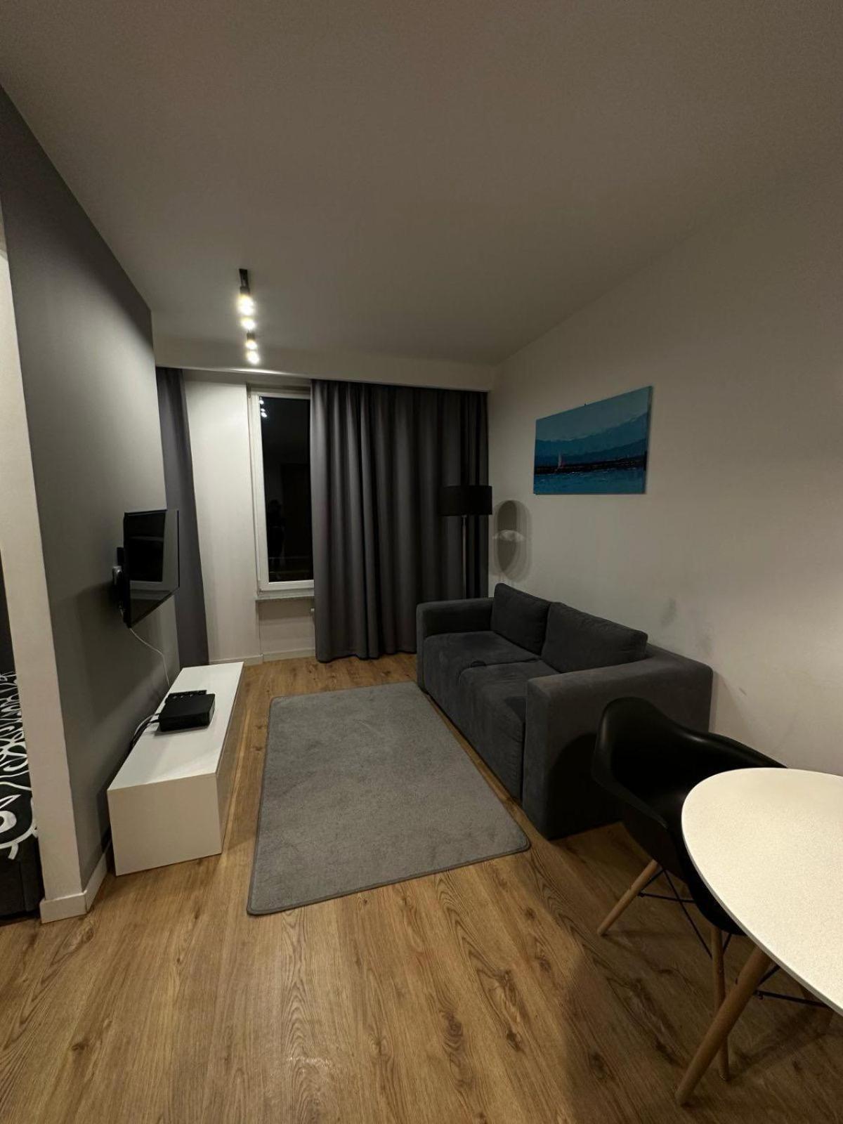 Ferienwohnung Lubmarex 1 Slawinska 501 Warschau Exterior foto